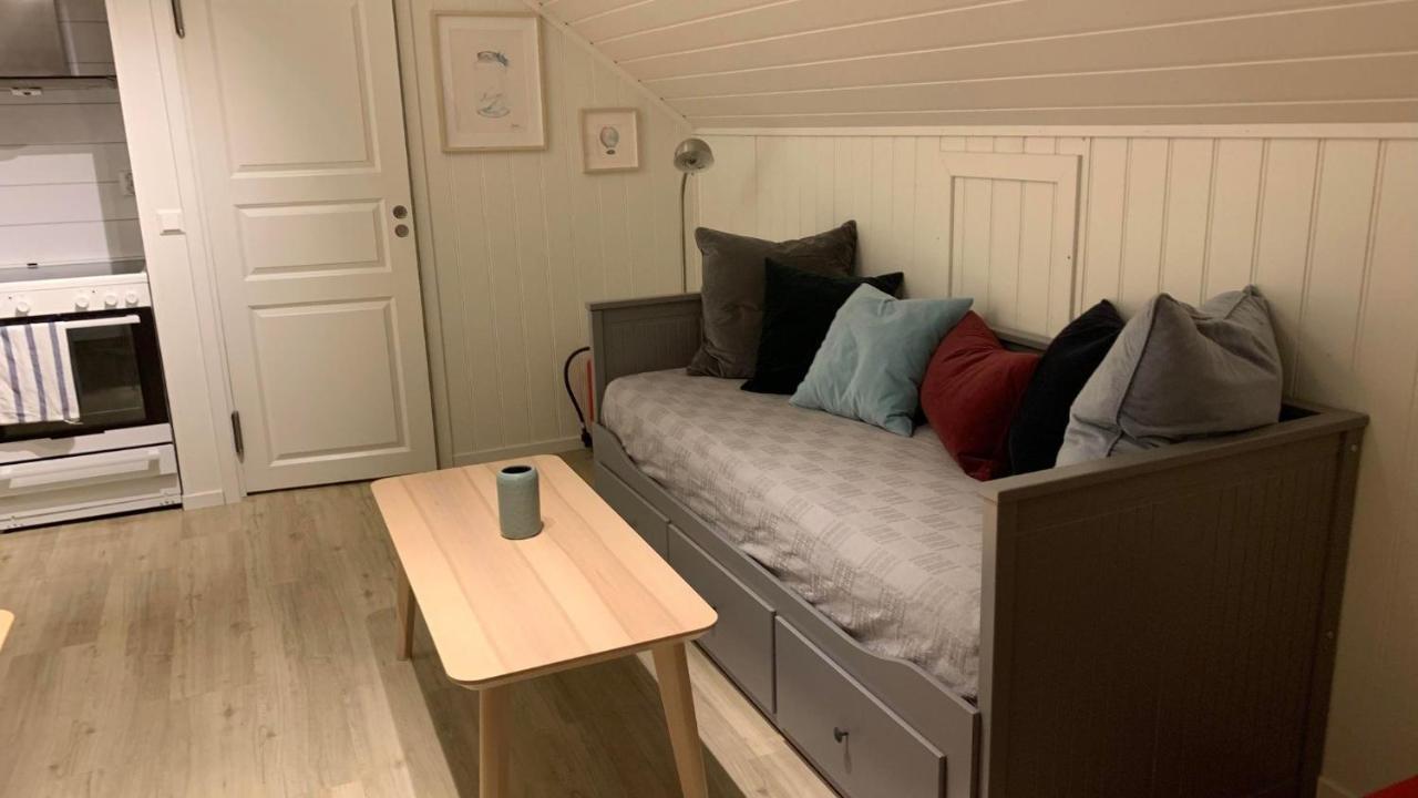 Bright And Cozy Apartment 1.5Km From City Centre เอาร์ลัน ภายนอก รูปภาพ